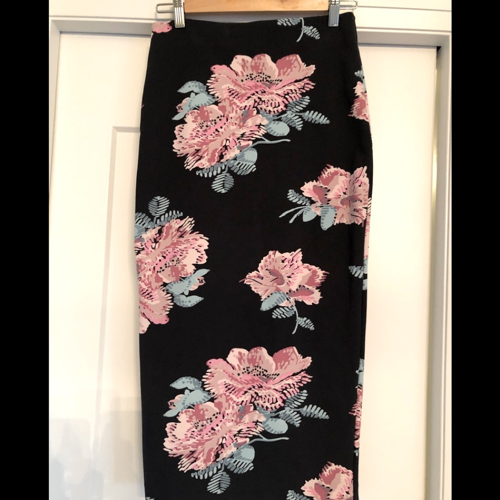 Elizabeth and James flowered pencil skirt